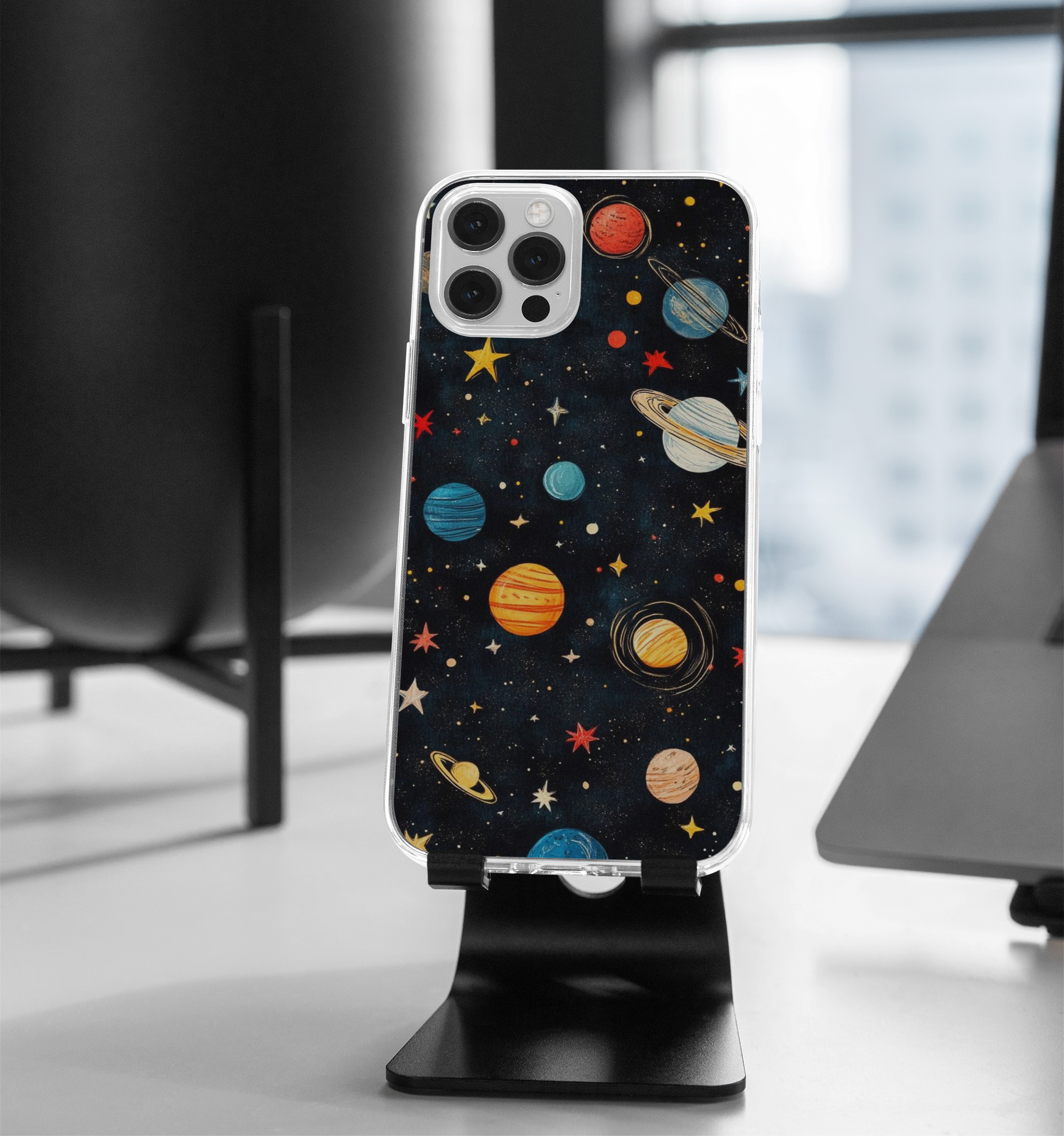 Aesthetic Astronaut case 1